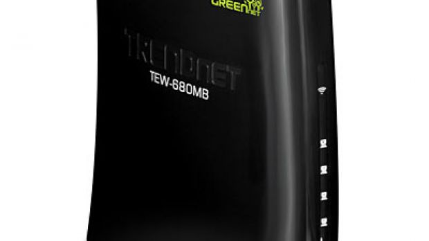 TRENDnet TEW-680MB 450Mbps wireless media bridge