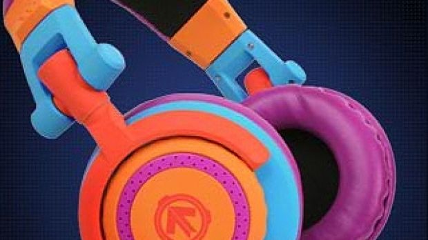 The Graffiti headphones come in brutal color combinations