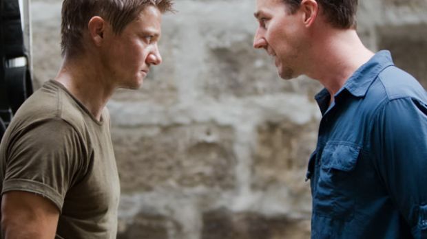 Jeremy Renner and Edward Norton face off in new “The Bourne Legacy” still