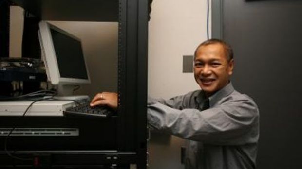 UCSD Electrical and Computer Engineering Professor Hoanh Vu is using computer-simulation tools to help predict the safety and reliability of nuclear weapons