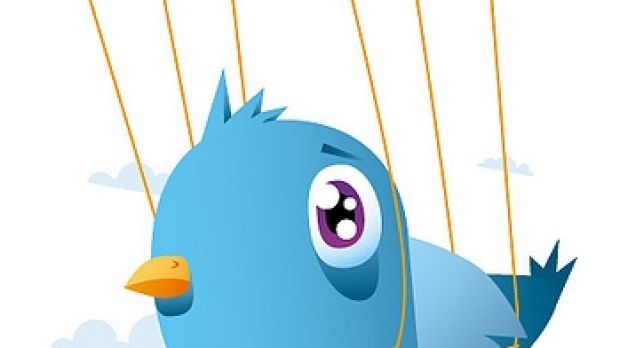 Twitter bans 370 weak passwords