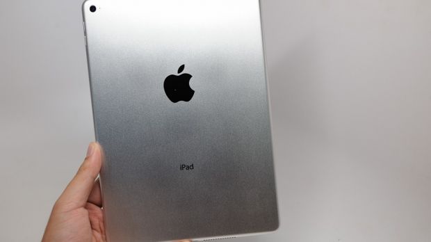 iPad Air 2 viewed from the back