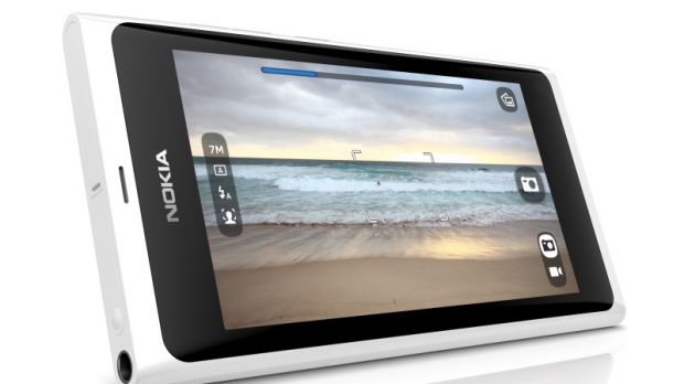 White Nokia N9