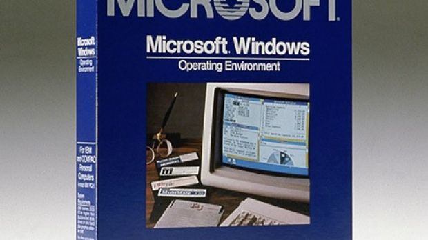 The original Windows 1.01 packaging