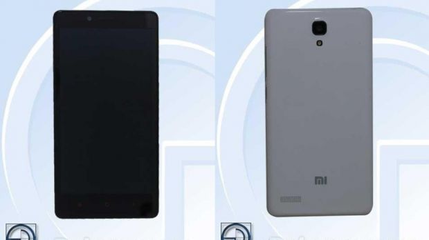 Xiaomi Redmi Note 2 front and back view