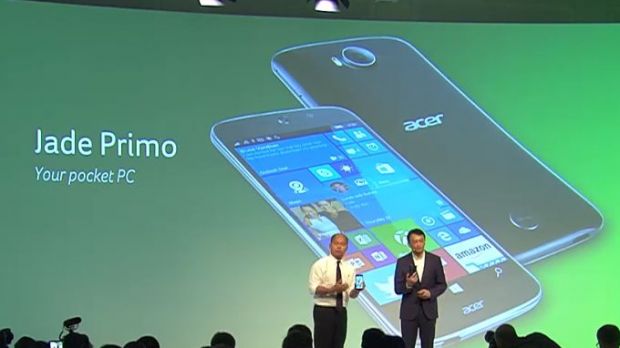 The Jade Primo runs Windows 10 Mobile