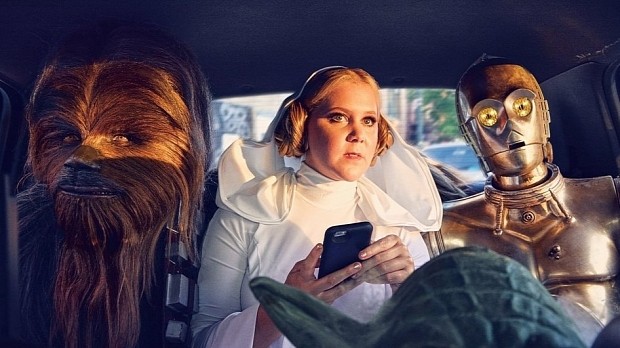 Amy Schumer's Princess Leia travels by cab only