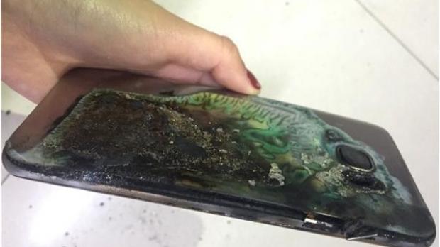Samsung Galaxy S7 that caught fire