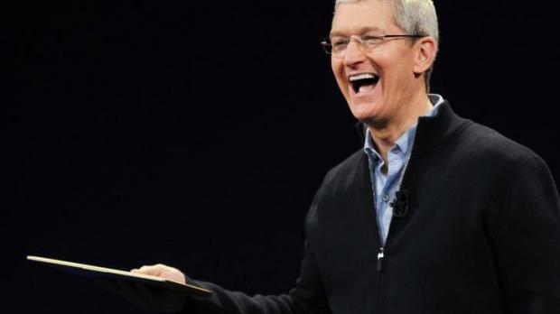 Tim Cook will unveil the new iPhones today