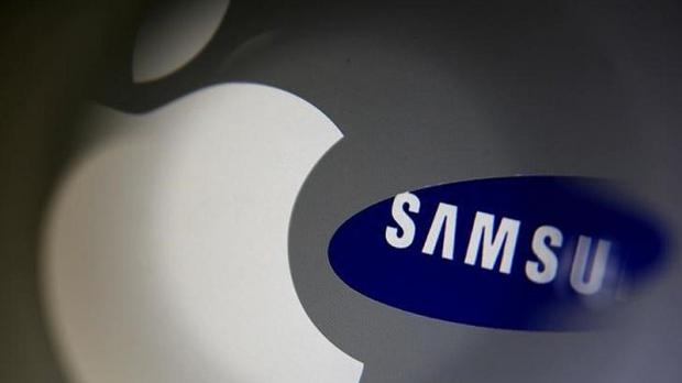 Apple still makes substantially more money than Samsung