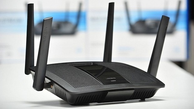 Linksys EA8500 router