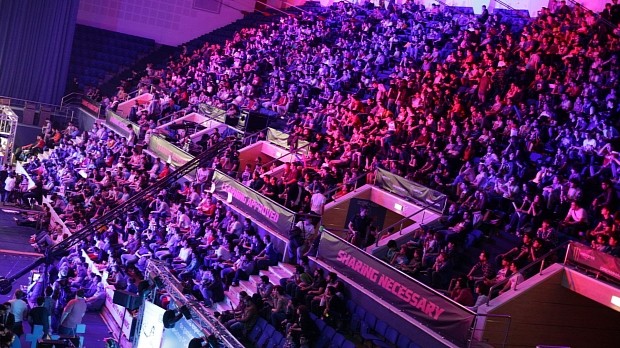 The main crowd at Dreamhack Bucharest 2015