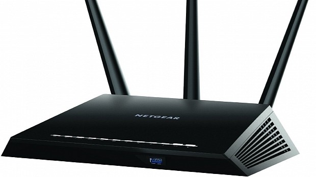 NETGEAR R6700 router