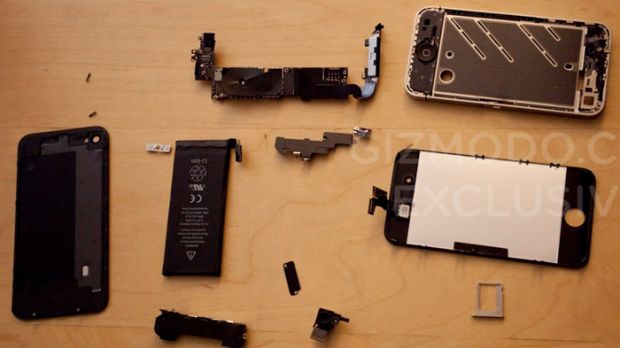 iPhone prototype teardown