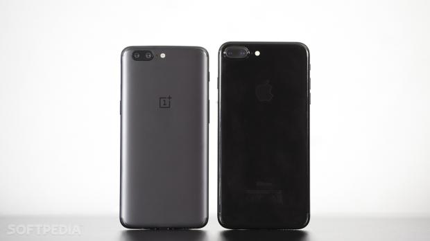 OnePlus 5 vs. iPhone 7 Plus