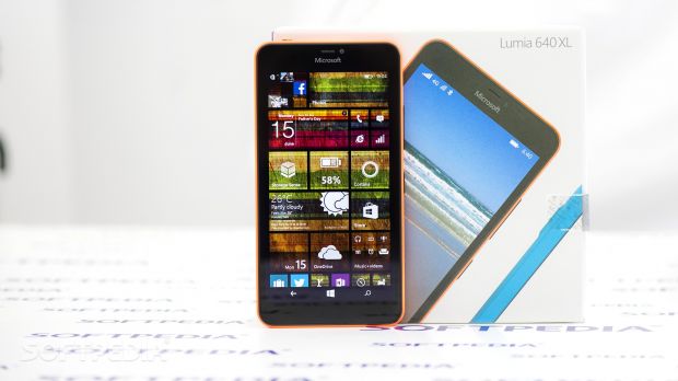 Microsoft Lumia 640 XL front view