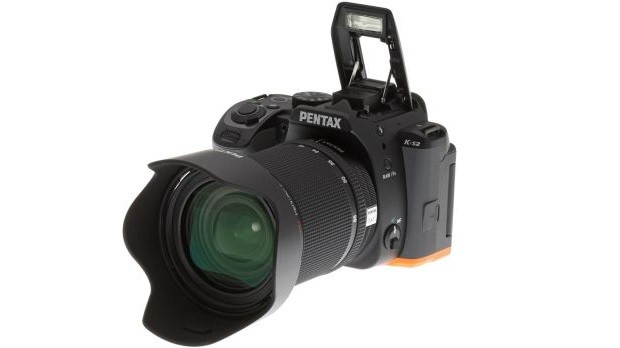 Ricoh Pentax K-S2 Camera with lens & flash