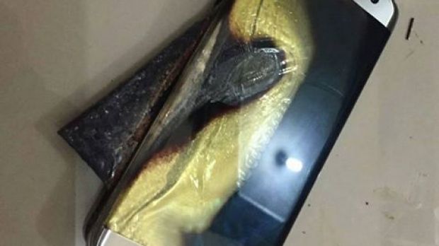 Burnt Galaxy S7 edge unit