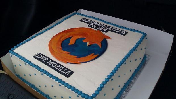 Mozilla cake for the IE team on Internet Explorer 10 release