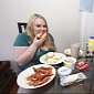23YO Woman Force Feeds Herself 5,000 Calories a Day to Be as Fat as Possible