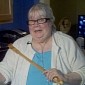 63-Year-Old Cancer Patient Uses Back Scratcher to Chase Away Thief