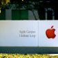 A Healthy, Smiling Steve Jobs Spotted on Apple’s 1 Infinite Loop Campus