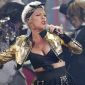 AMAs 2010: A Pregnant Pink Owns the Night with ‘Raise Your Glass’