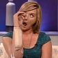 Aimee Copeland Shows Off Bionic Hands on Katie Couric – Video