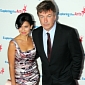 Alec Baldwin and Wife Confirm Pregnancy in TV Interview – Video