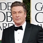 Alec Baldwin Goes Against Horse-Drawn Carriages on “30 Rock”
