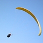 Amazing Paragliding Stunts Give You an Insight of the Experience
