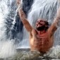 American Environmental Activist Goes One Year Without Showering