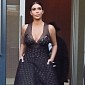 Amy Schumer Pranks Kim Kardashian, Kanye West at Time 100 Gala, Kanye Is Not Impressed - Video