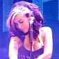 Amy Winehouse Cancels Tour Dates after Belgrade