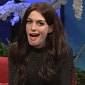 Anne Hathaway Spoofs Katie Holmes on SNL Again – Video