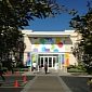 Apple Dresses Up Campus Building with Colorful Bubbles Ahead of iPhone Event