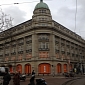 Apple Puts Orange Windows on Upcoming Amsterdam Store
