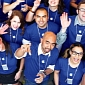 Apple Raises Retail Salaries by as Much as 25%