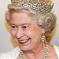 Armed Man Arrested for Trying to “Complain” to Queen Elizabeth II About Benefits