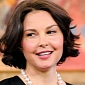 Ashley Judd's Face Is Puffy Because of Sinus Infection