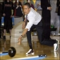 Barack Obama Likes Wii Bowling