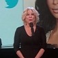 Bette Midler Sings Kim Kardashian Tweets on Jimmy Kimmel - Video