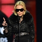 Billboard Music Awards 2013: Madonna Wins Top Touring Artist – Video