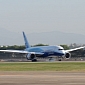Boeing 787 Dreamliner Makes Debut in South Korea
