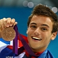 British Diver Tom Daley Spotted House Hunting