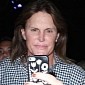 Bruce Jenner Unveils New, More Glamorous Look at Elton John Concert – Gallery