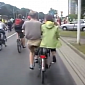 Check Out the “Sociable,” a Bike for Two – Video
