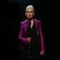 Christina Aguilera Performs “Beautiful” at Hurricane Sandy Benefit – Video