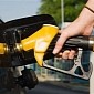 In 2015, the Average US Household Will Spend $550 (€440) Less on Gasoline