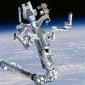 Dextre to Ride Along with Kibo